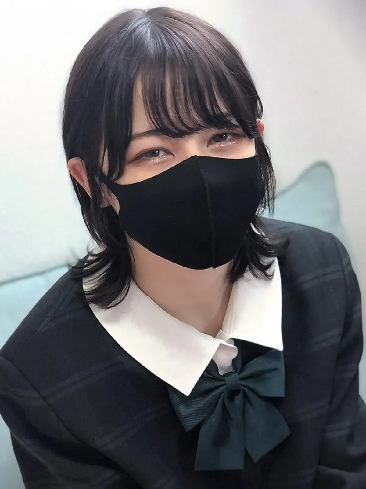 現役中退ハーフ18才レベチ女子キララちゃんの続編！明るい部屋＋じゅうたんプレイで日常感あふれるハメ撮り！最後は全裸！ - 0583mw - CAMPUS LIFE JK